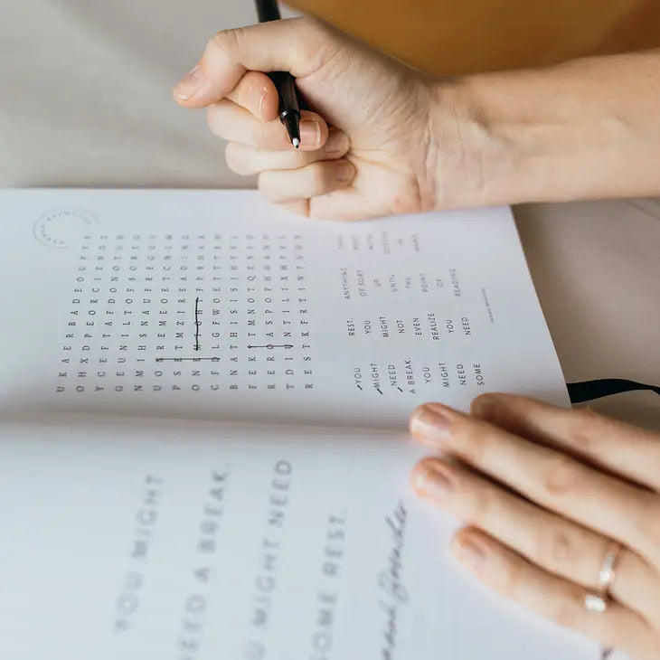 The Wordsearch Book: Becoming