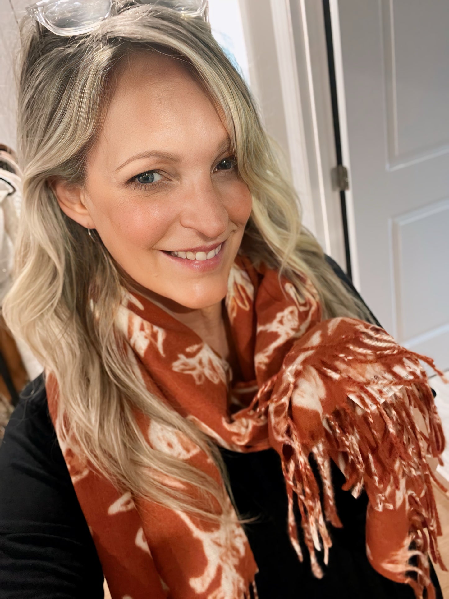 Scravii Floral Scarf (Orange)